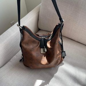 MCM choco hobo